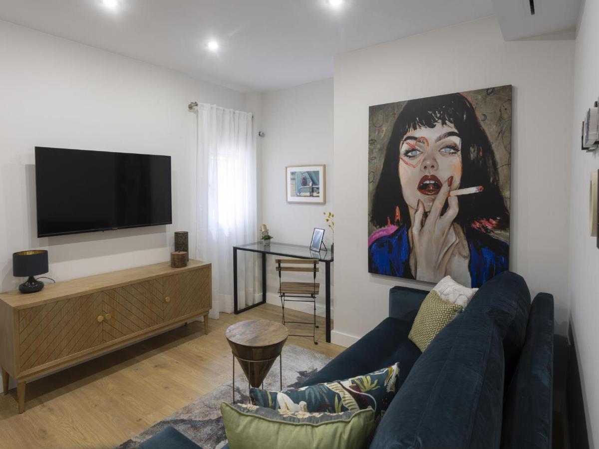 Beautiful Blue Triana Apartment Севилья Экстерьер фото