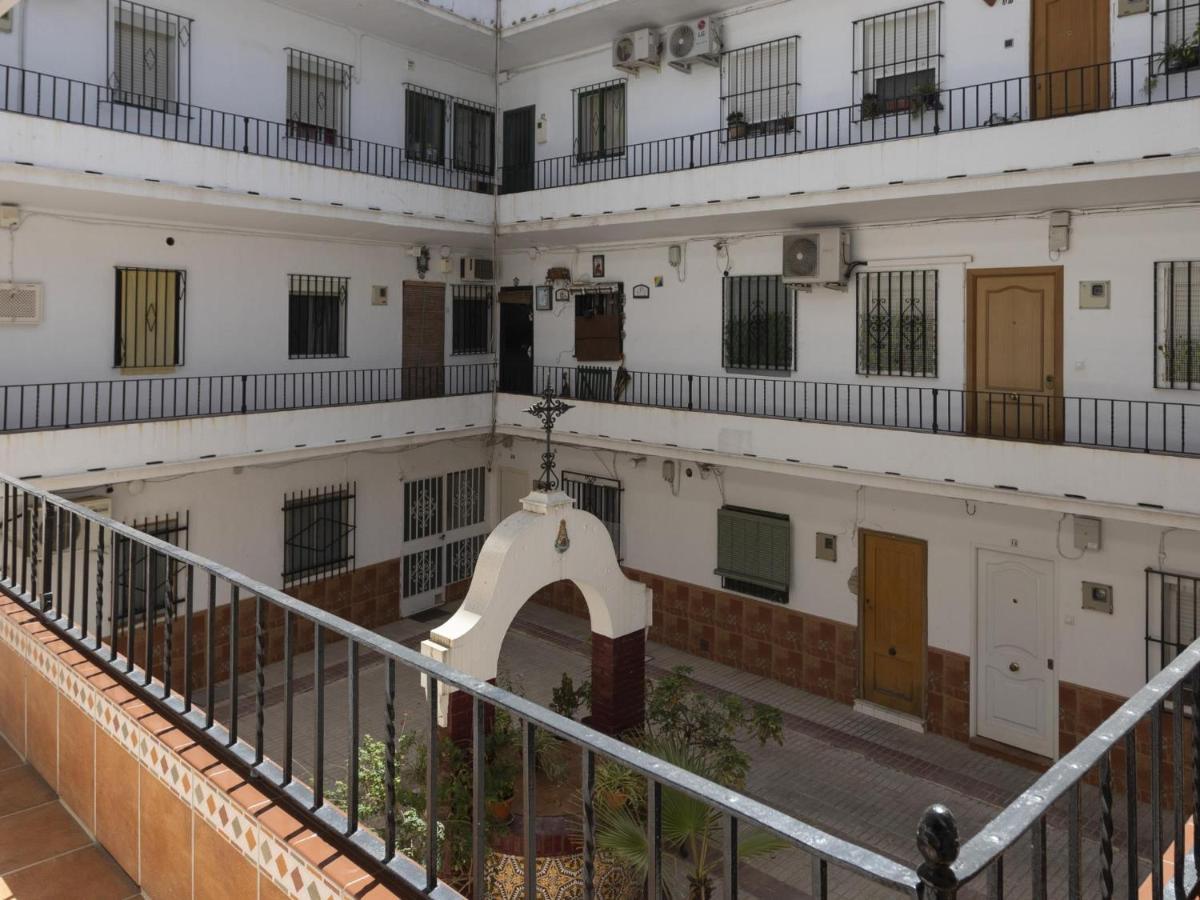 Beautiful Blue Triana Apartment Севилья Экстерьер фото